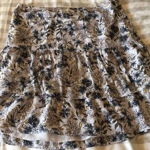 Floral layered Mini skirt